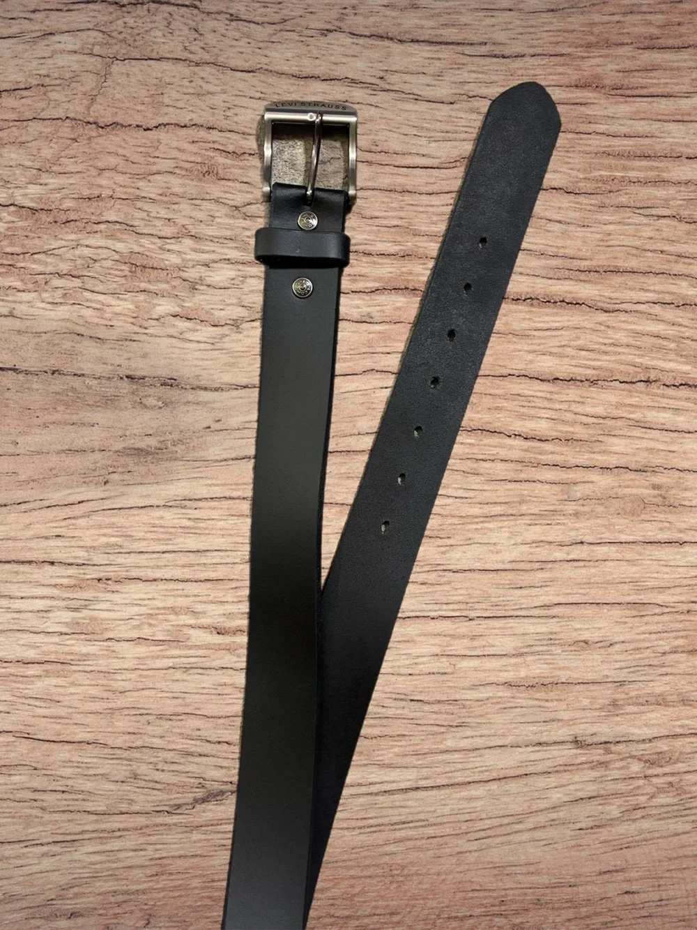 NWOT - LEVIS STRAUSS Genuine Leather Mens Black Belt